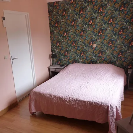 Holiday home Maison Confort Avec Piscine Avec Billard *